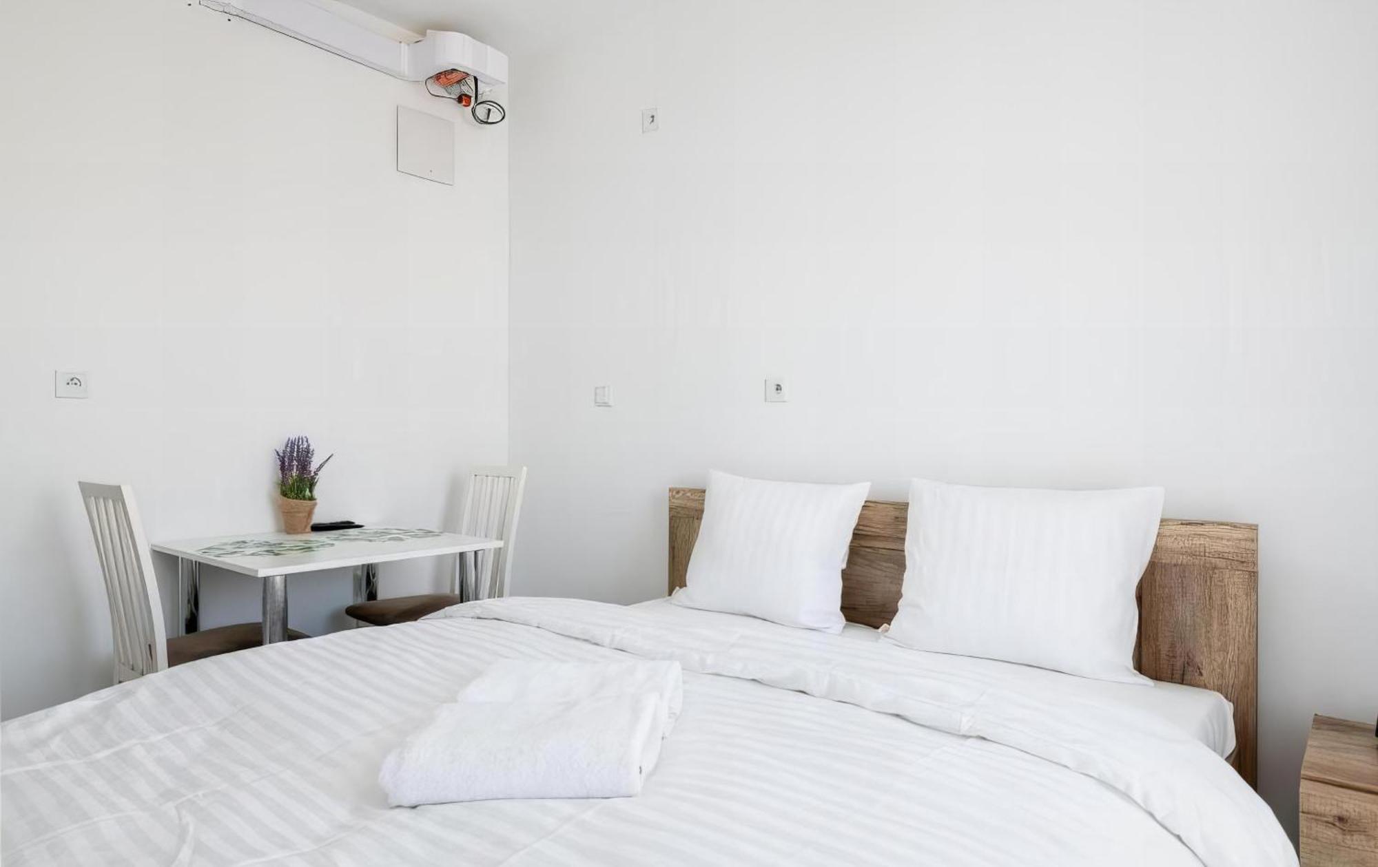 Mlambert - Aparthotel Varsavia Esterno foto